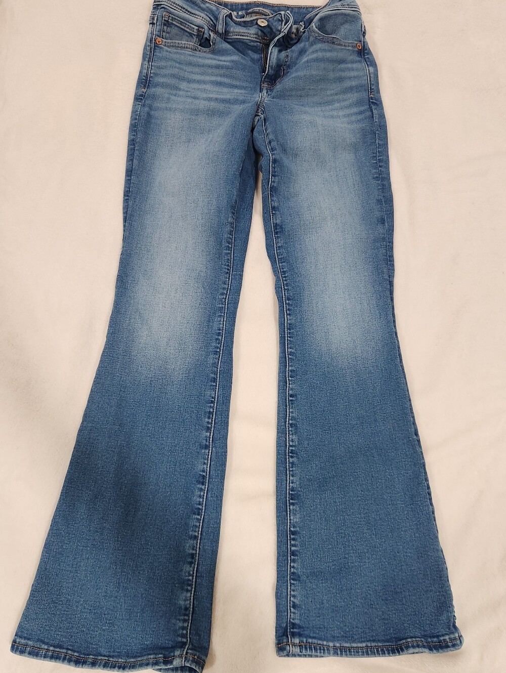American Eagle Next Level Stretch Kick Boot size 2 short.